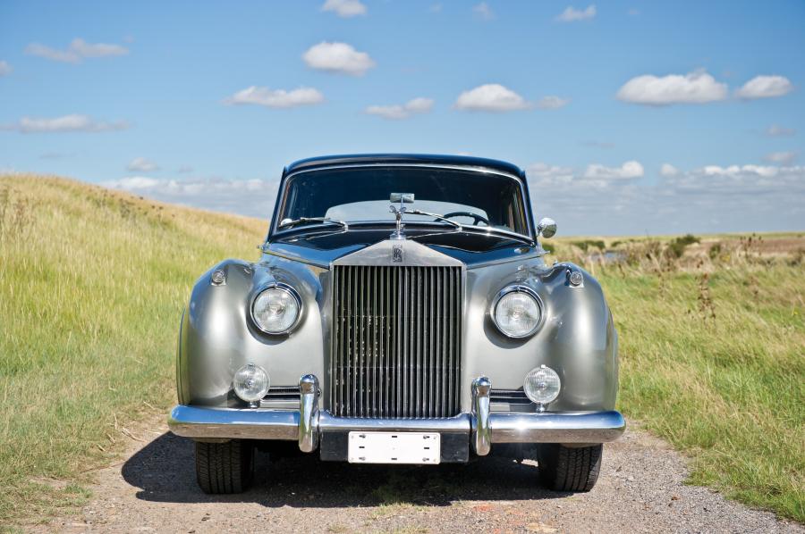  Rolls-Royce Silver Cloud 1958 года  (фото 6 из 14)